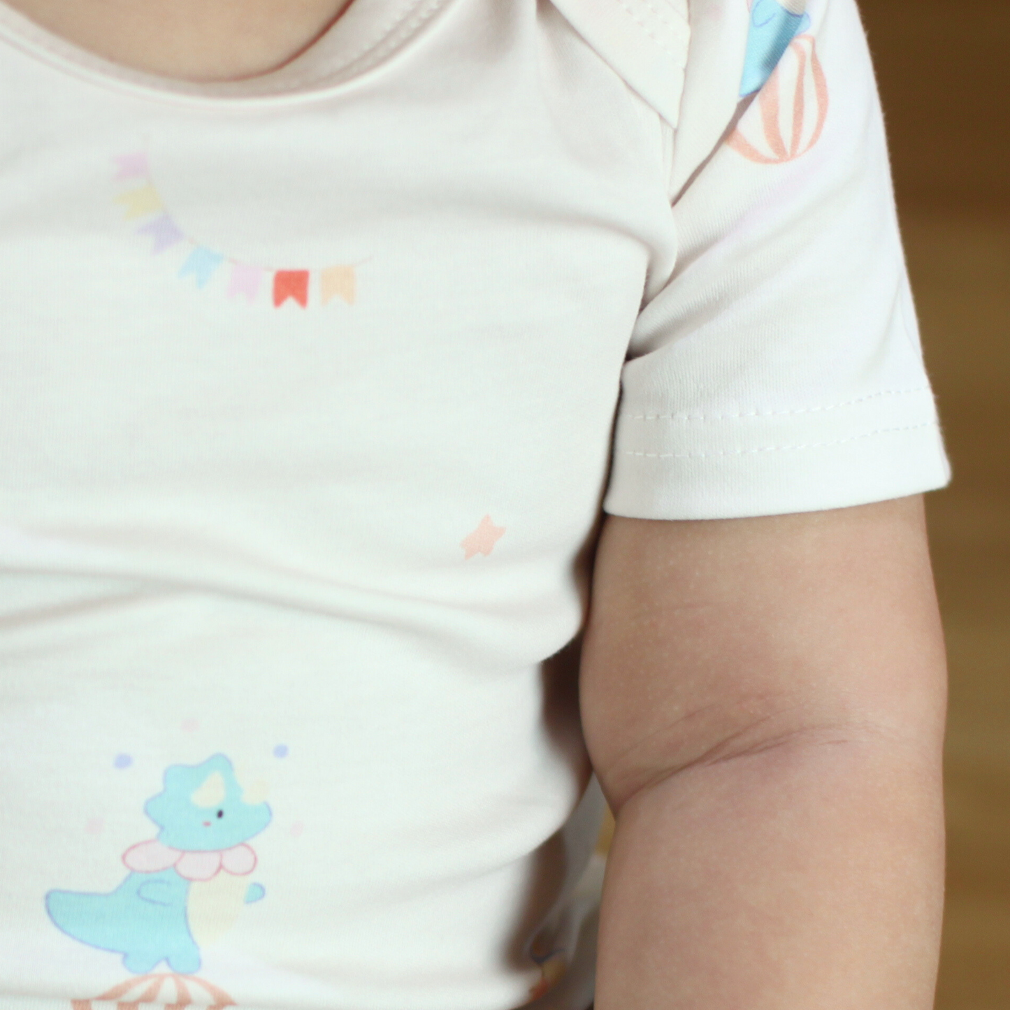 Twinkle Planet GOTS Organic Cotton Short Sleeve Bodysuit – Circus Dino & Sailor Blue