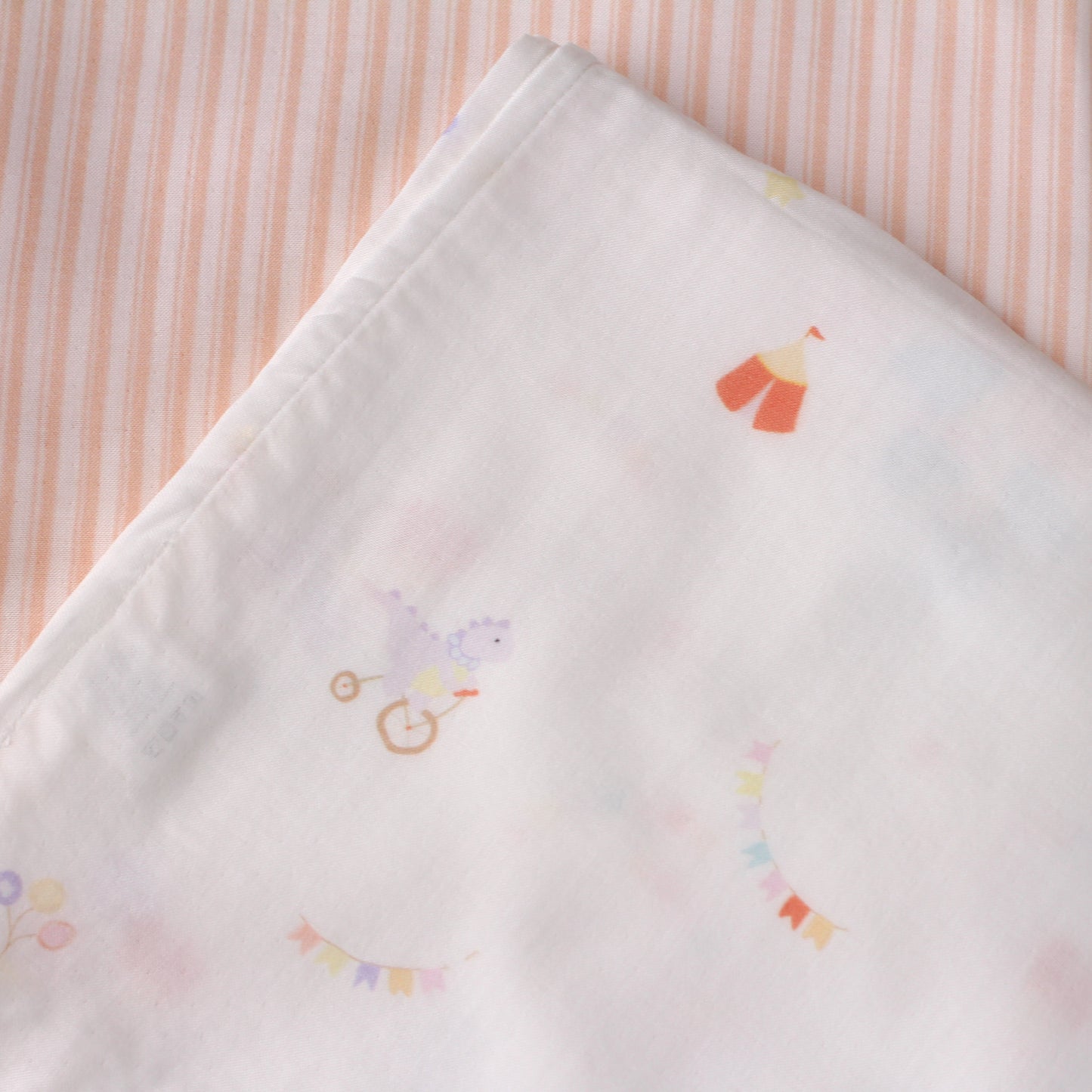 OrganicBlend Muslin Swaddle
